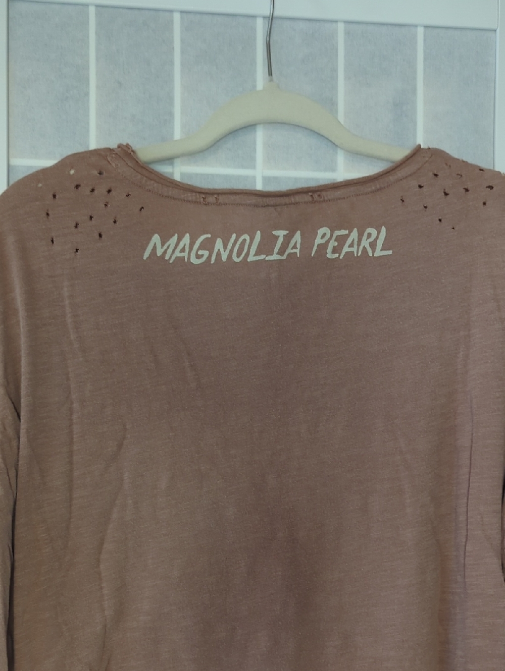 Magnolia Pearl Aloha faded rose knit tee - Picture 7 of 8
